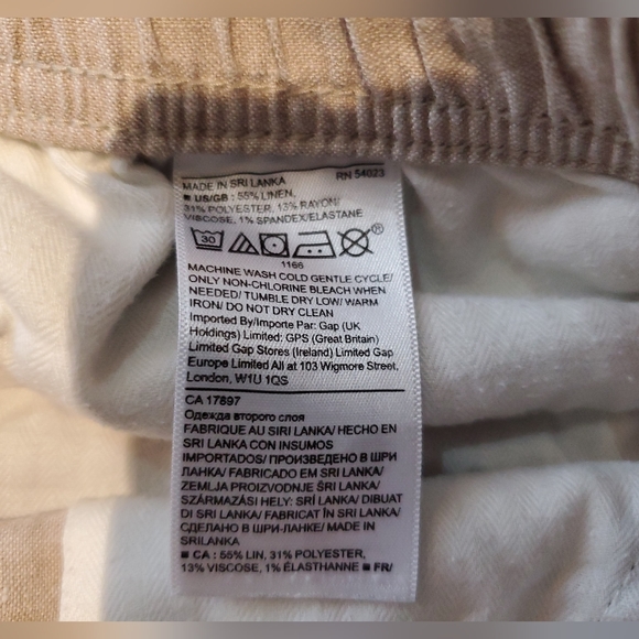 Linen Blend Shorts - Picture 2 of 6